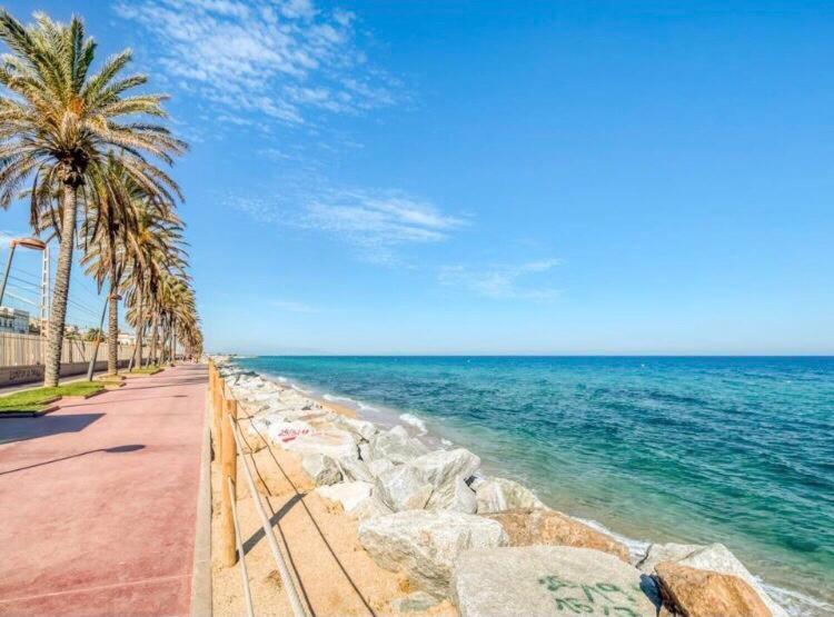 Can Mabi, 30' Bcn Next Beach Vilassar De Mar Bagian luar foto